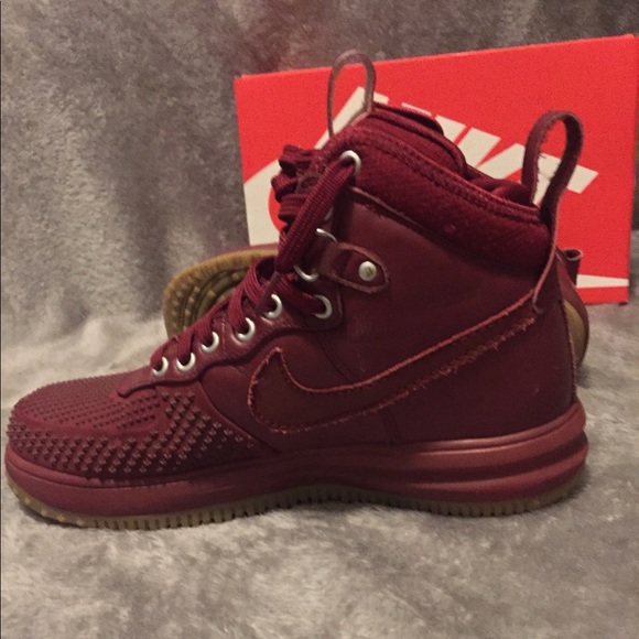 Red Nike LF1